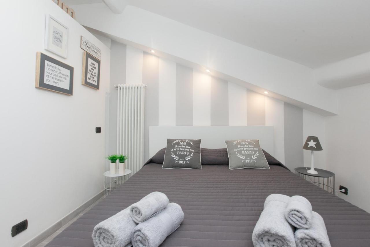 Amazing And New Penthouse In City Center 米兰 外观 照片
